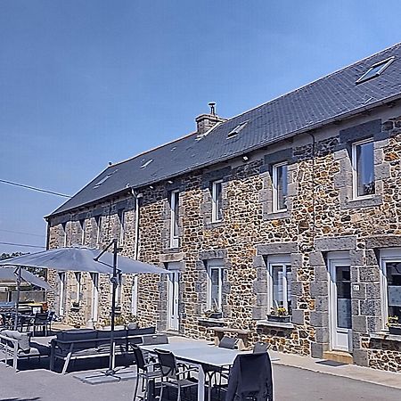 Отель Le Bonheur En Bretagne Rouillac  Экстерьер фото